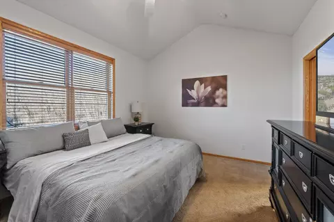 Bedroom - 4725 Townline Rd, Independence, MN 55357 photo 1 of 6