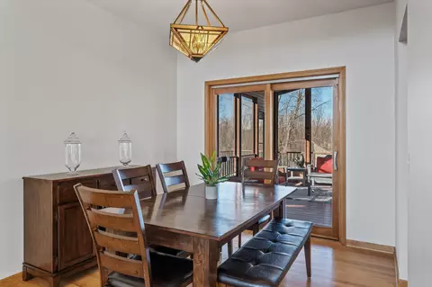 Dining - 4725 Townline Rd, Independence, MN 55357 photo 2 of 4
