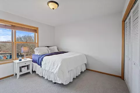 Bedroom - 4725 Townline Rd, Independence, MN 55357 photo 5 of 6