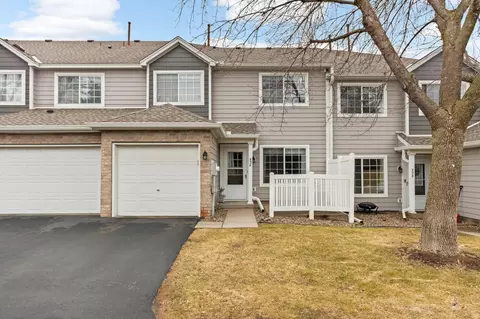 536 Mariner Way, Woodbury, MN 55129