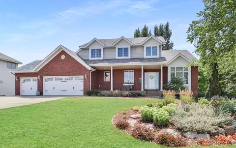 2110 Tamarack Dr, Saint Cloud, MN 56301