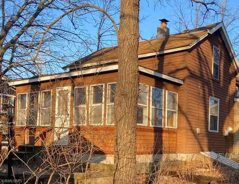 5653 Penrose Ave N, Oak Park Heights, MN 55082