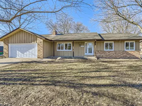 10856 Crooked Lake Blvd NW, Coon Rapids, MN 55433