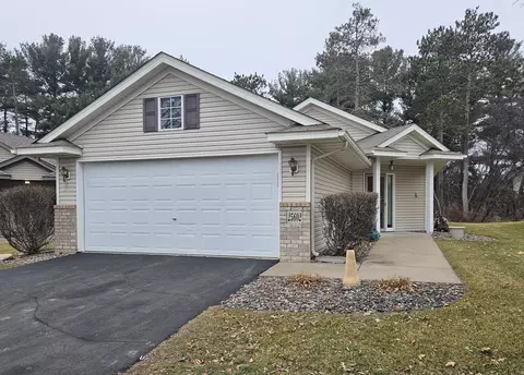 25602 Forest Boulevard Ln, Wyoming, MN 55092