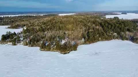 Nnn Canfield Bay, Tower, MN 55616