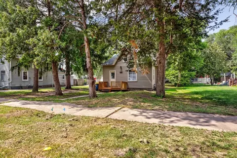1318 1st Ave NE, Faribault, MN 55021 photo 3