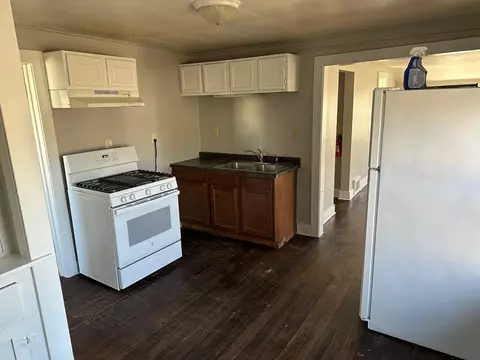 536 5th St NW, Faribault, MN 55021 photo 4
