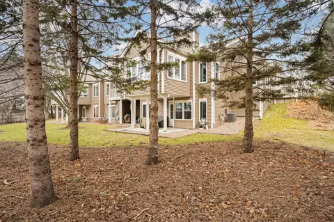 15012 Windemere Ln, Burnsville, MN 55306