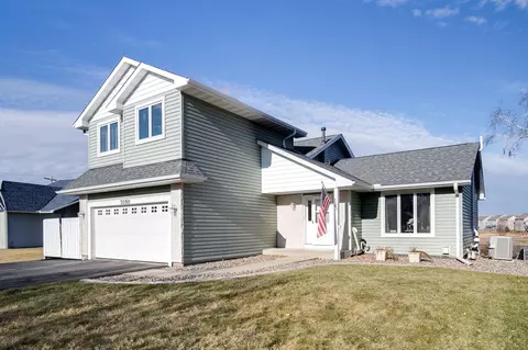 7050 Jocelyn Alcove S, Cottage Grove, MN 55016