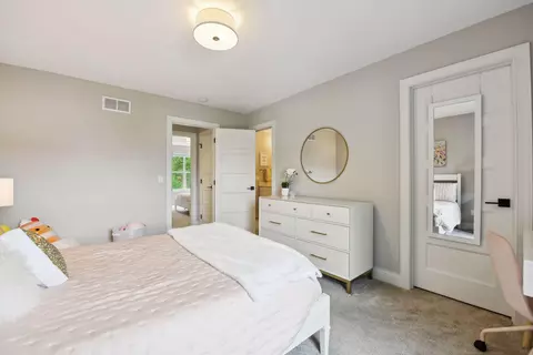 9235 Eagle Ridge Rd, Chanhassen, MN 55317 photo 40