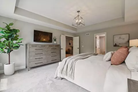 9235 Eagle Ridge Rd, Chanhassen, MN 55317 photo 50
