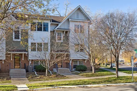 1007 Saint Paul Ave, Saint Paul, MN 55116