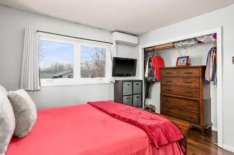 Bedroom - 2126 N Robin Ave, Duluth, MN 55811 photo 3 of 7