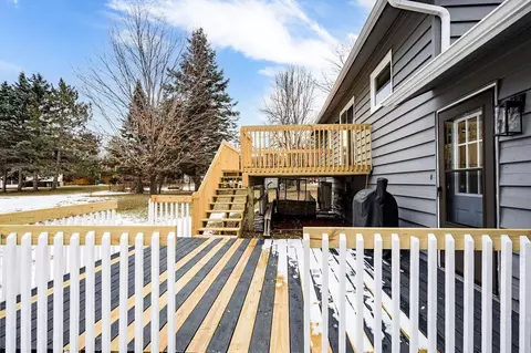 Exterior - 2126 N Robin Ave, Duluth, MN 55811 photo 6 of 12