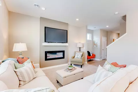 12550 Edison Cir NE, Blaine, MN 55449