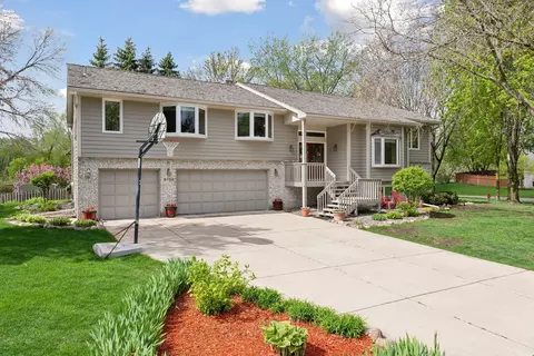 6125 Sherman Cir, Edina, MN 55436