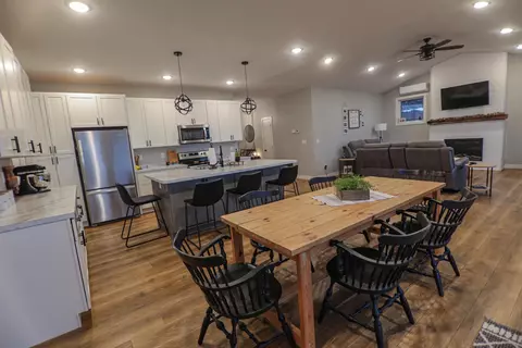 Dining - 44419 Nitche Lake Rd, Perham, MN 56573 photo 3 of 4