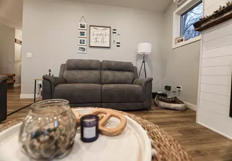 Living - 44419 Nitche Lake Rd, Perham, MN 56573 photo 6 of 7
