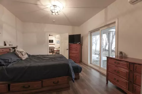 Bedroom - 44419 Nitche Lake Rd, Perham, MN 56573 photo 3 of 8