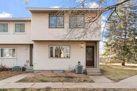 16128 Foliage Ave W, Rosemount, MN 55068