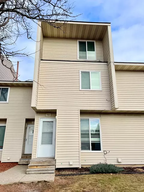 7944 Yates Ave N, Brooklyn Park, MN 55443
