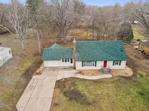 1968 Rishworth Ln, White Bear Lake, MN 55110