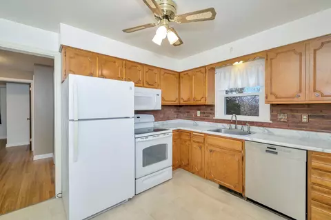 4714 Oneida St, Duluth, MN 55804 photo 4
