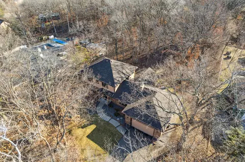 5411 Northwood Rdg, Bloomington, MN 55437