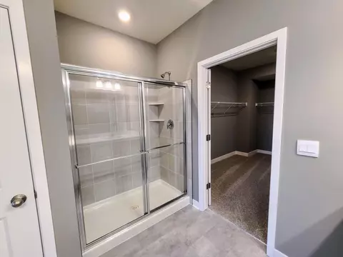 Bath - 13111 Bauer Dr N, Champlin, MN 55316 photo 4 of 6