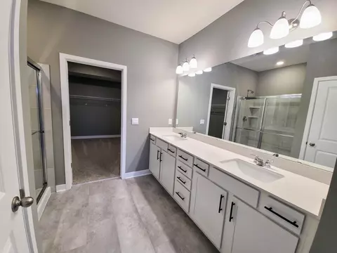 Bath - 13111 Bauer Dr N, Champlin, MN 55316 photo 2 of 6
