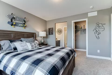 Bedroom - 13131 Bauer Dr N, Champlin, MN 55316 photo 8 of 10