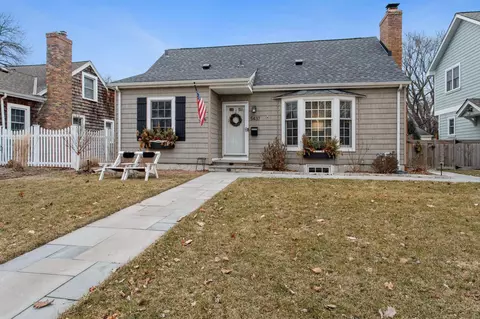 5437 Knox Ave S, Minneapolis, MN 55419
