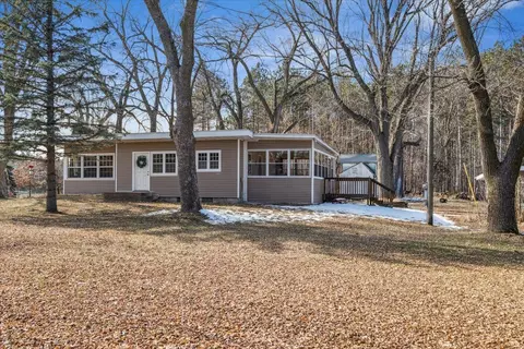 32396 Palm St NW, Cambridge, MN 55008