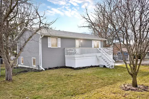 111 8th St W, Mantorville, MN 55955