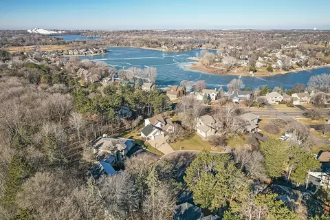 15872 Garden View Ct, Apple Valley, MN 55124