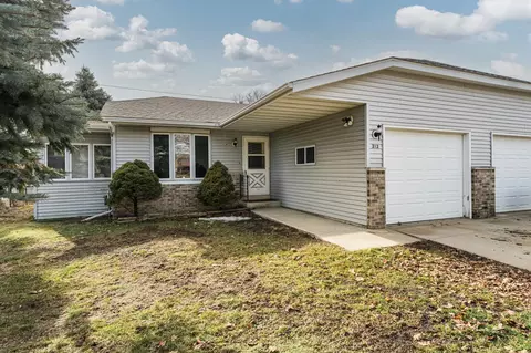 312 1st St NE, Kasson, MN 55944