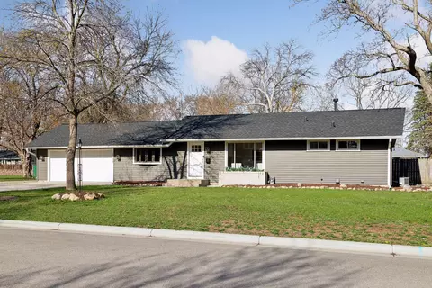 11110 Vincent Ave S, Bloomington, MN 55431