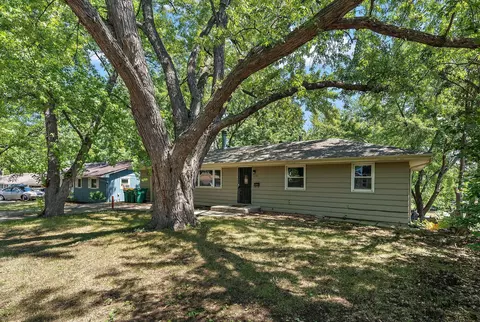 3100 Virginia Ave N, Crystal, MN 55427