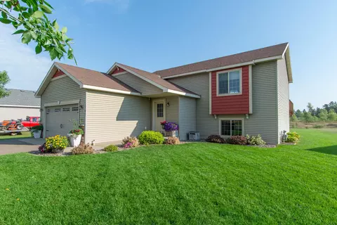 1205 3rd St SW, Rice, MN 56367
