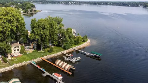 75 W Point Ave, Tonka Bay, MN 55331