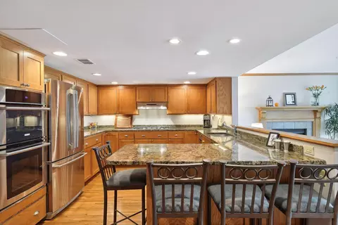 Kitchen - 75 W Point Ave, Tonka Bay, MN 55331 photo 4 of 4