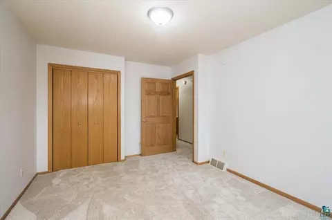 Bedroom - 259 Koski Rd, Esko, MN 55733 photo 5 of 5