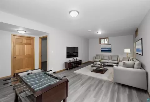 Living - 259 Koski Rd, Esko, MN 55733 photo 2 of 4