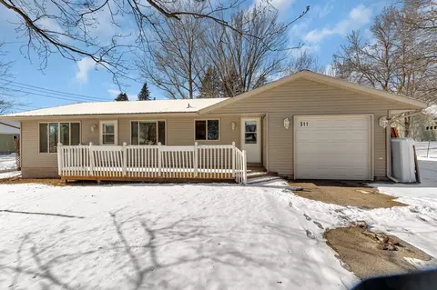 511 8th St, Albany, MN 56307
