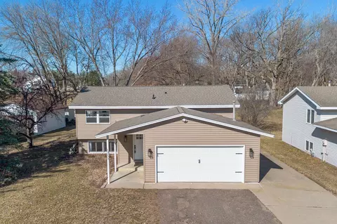 13233 Valley Forge Ln N, Champlin, MN 55316 photo 2
