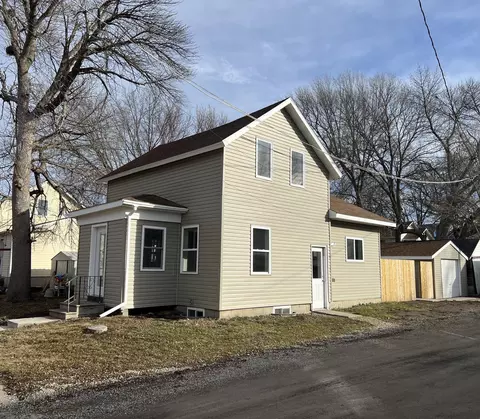 401 Adams Ave, Albert Lea, MN 56007