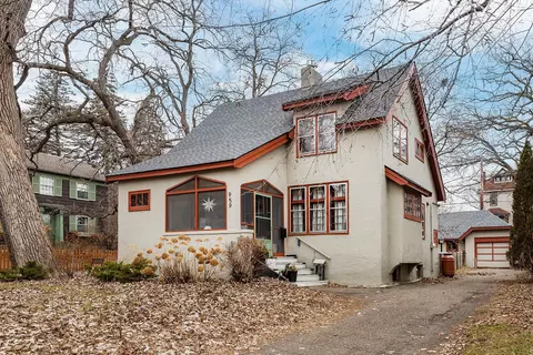 959 Lombard Ave, Saint Paul, MN 55105