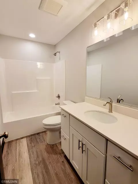 2115 Nelson St, Saint Peter, MN 56082 photo 15