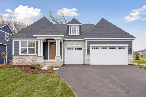 10181 Peony Ln N, Maple Grove, MN 55311