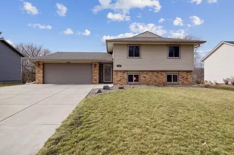 7600 Irvin Ave S, Cottage Grove, MN 55016